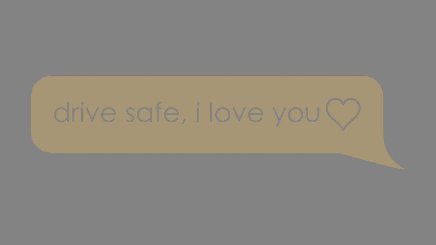 Autosticker „drive safe, I love you“ (Collection B5_Builds) – stilvoller Tuning-Aufkleber in 10 × 2,5 cm oder 15 × 3,8 cm. Hochwertige Oracal/Orafol-Folie, frisch produziert & liebevoll verpackt. Perfekt für Auto-Enthusiasten, als Geschenk oder persönliches Statement. Einfache Anwendung per Anleitung (QR-Code auf Rechnung + YouTube-Video). Versand in 2–4 Werktagen (ohne Streetwear-Bestellung). Farbe : Creme