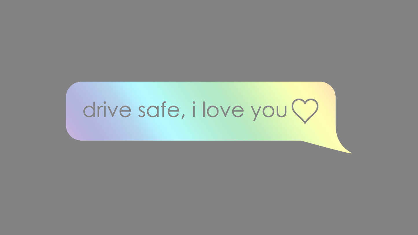 Autosticker „drive safe, I love you“ (Collection B5_Builds) – stilvoller Tuning-Aufkleber in 10 × 2,5 cm oder 15 × 3,8 cm. Hochwertige Oracal/Orafol-Folie, frisch produziert & liebevoll verpackt. Perfekt für Auto-Enthusiasten, als Geschenk oder persönliches Statement. Einfache Anwendung per Anleitung (QR-Code auf Rechnung + YouTube-Video). Versand in 2–4 Werktagen (ohne Streetwear-Bestellung). Farbe : Oilslick