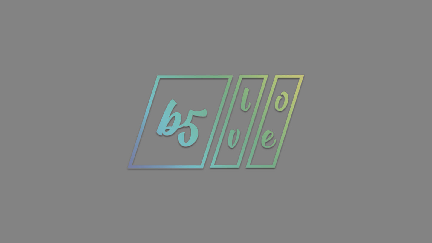 Autosticker „b5 love“ (Collection B5_Builds) – markanter Tuning-Aufkleber in 10 × 5 cm oder 20 × 10,5 cm. Hochwertige Oracal/Orafol-Folie, frisch produziert & liebevoll verpackt. Perfekt für Auto-Enthusiasten, als Geschenk oder persönliches Statement. Einfache Anwendung per Anleitung (QR-Code auf Rechnung + YouTube-Video). Versand in 2–4 Werktagen (ohne Streetwear-Bestellung). Farbe : Oilslick Schwarz